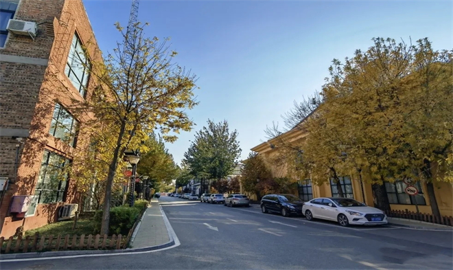 七棵树创意园环境图